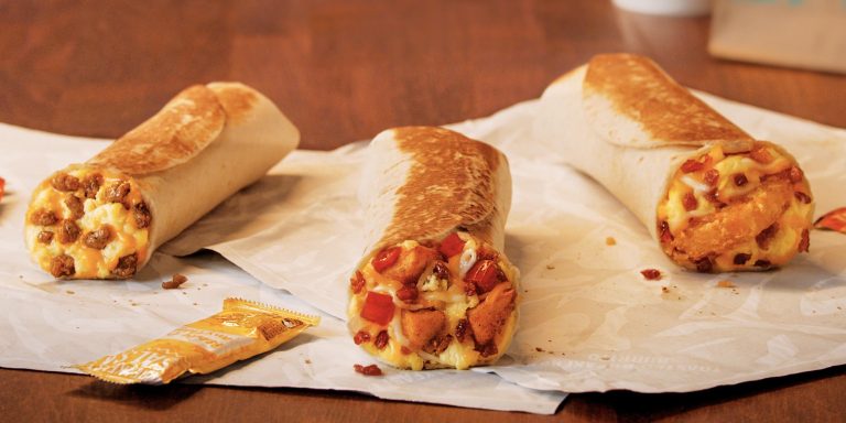 What Time Does Taco Bell  Start Serving Breakfast?